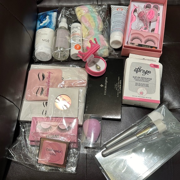 mystery bag bundle - Picture 9 of 12